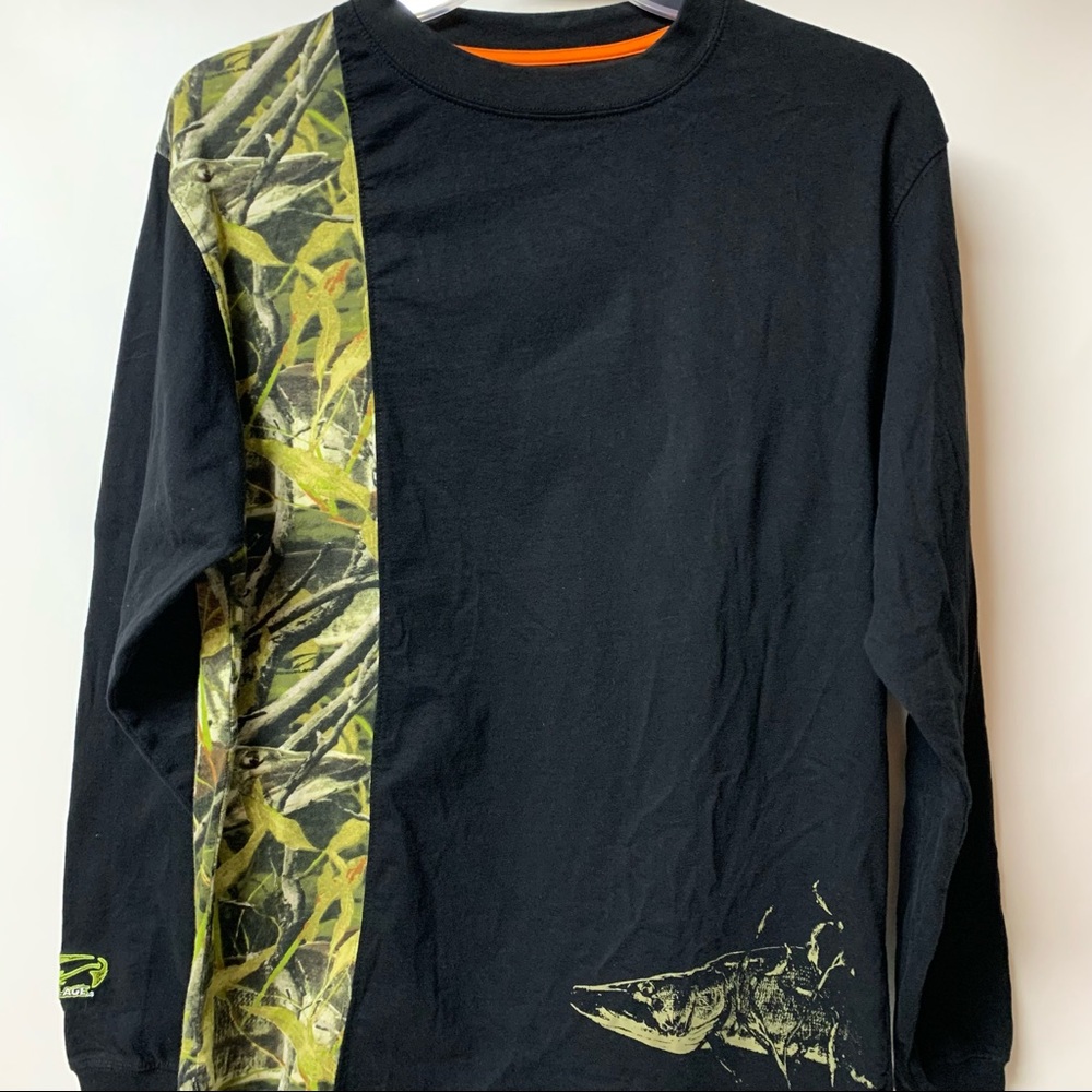 Fishouflage M/L Long Sleeve Camo Fish T-Shirt